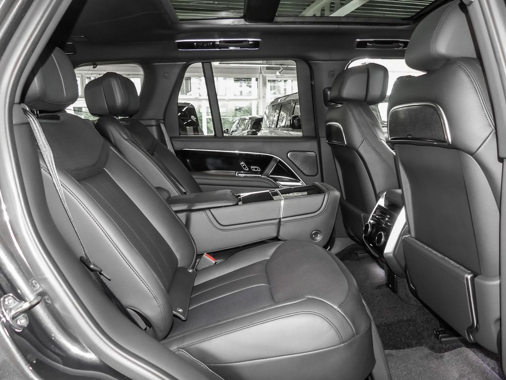 Land Rover Range Rover 2025