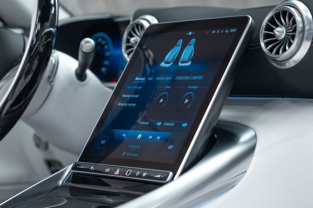 Mercedes-Benz SL 680 2025