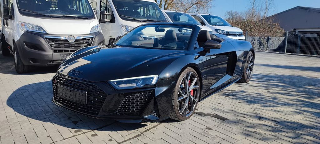 Audi R8 2024