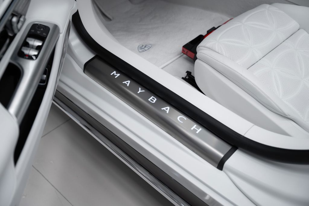 Mercedes-Benz SL 680 2025