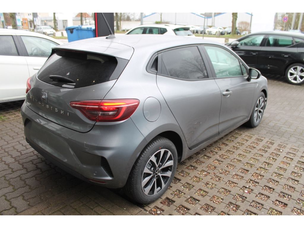 Mitsubishi Colt 2025