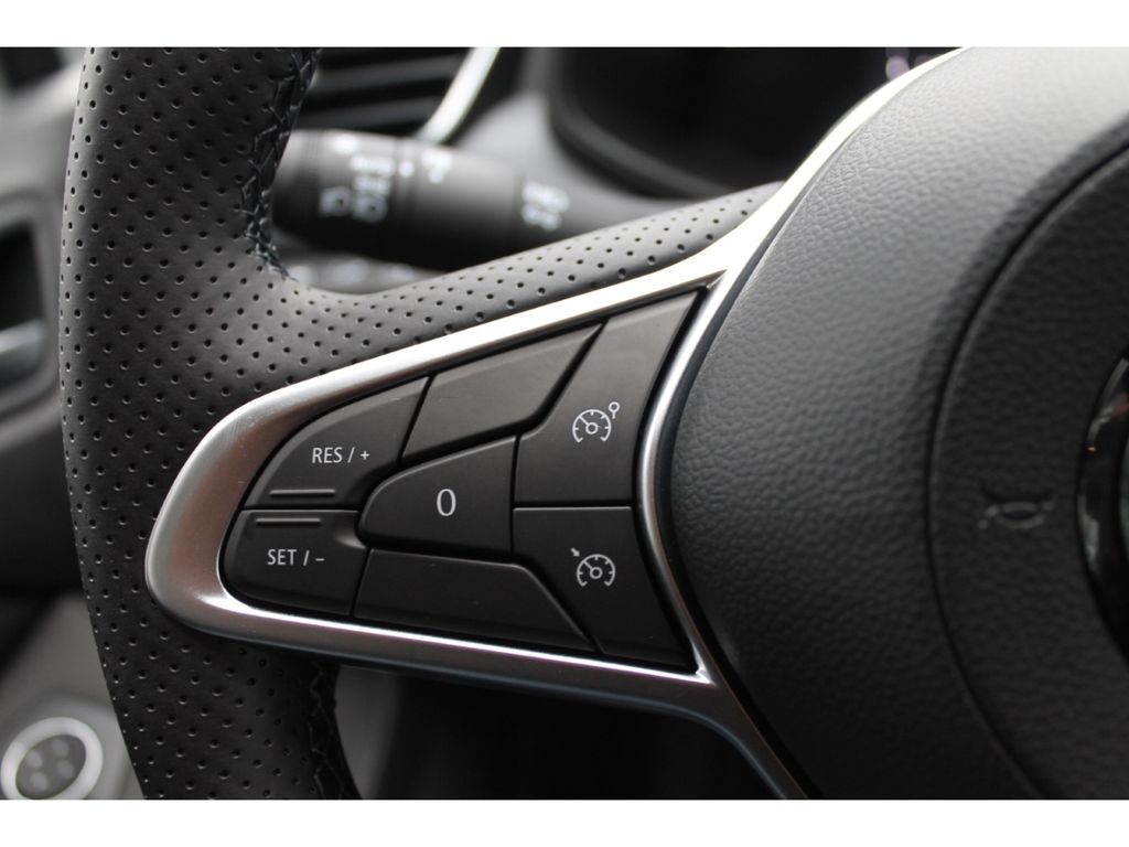 Mitsubishi Colt 2025