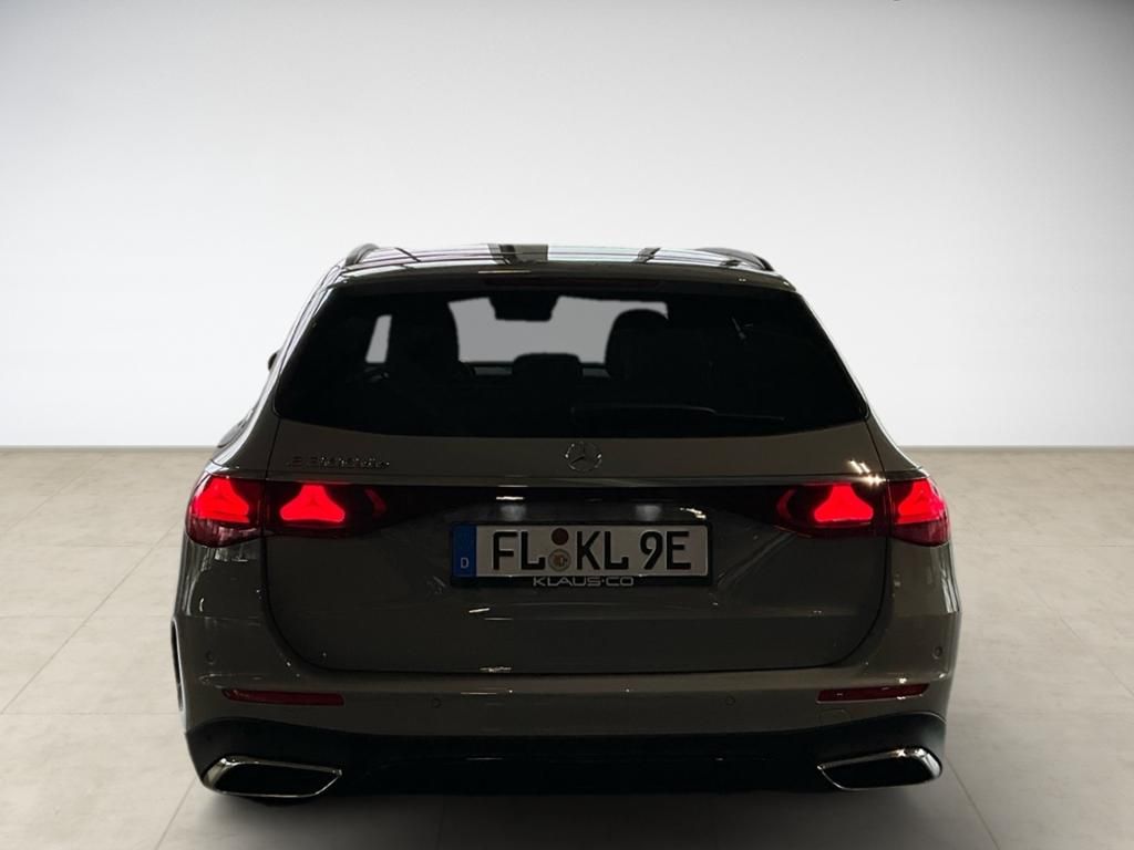 Mercedes-Benz E 300 2025