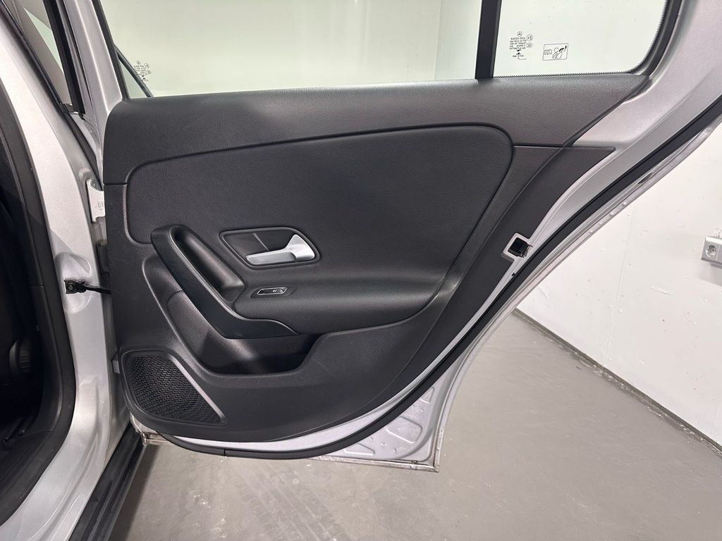 Mercedes-Benz A 200 2022