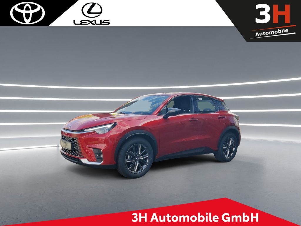 Lexus LBX 2025