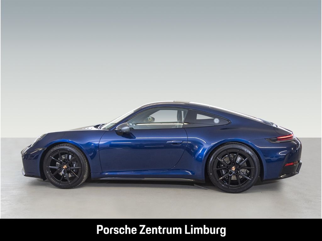 Porsche 992 2025