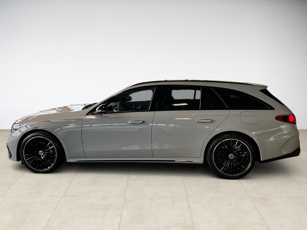 Mercedes-Benz E 300 2025