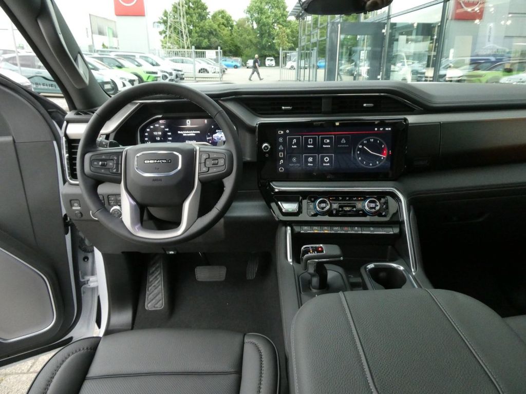 GMC Sierra