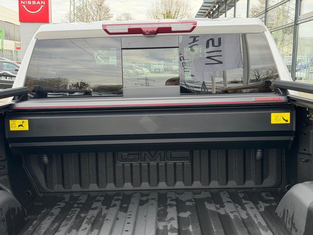 GMC Sierra