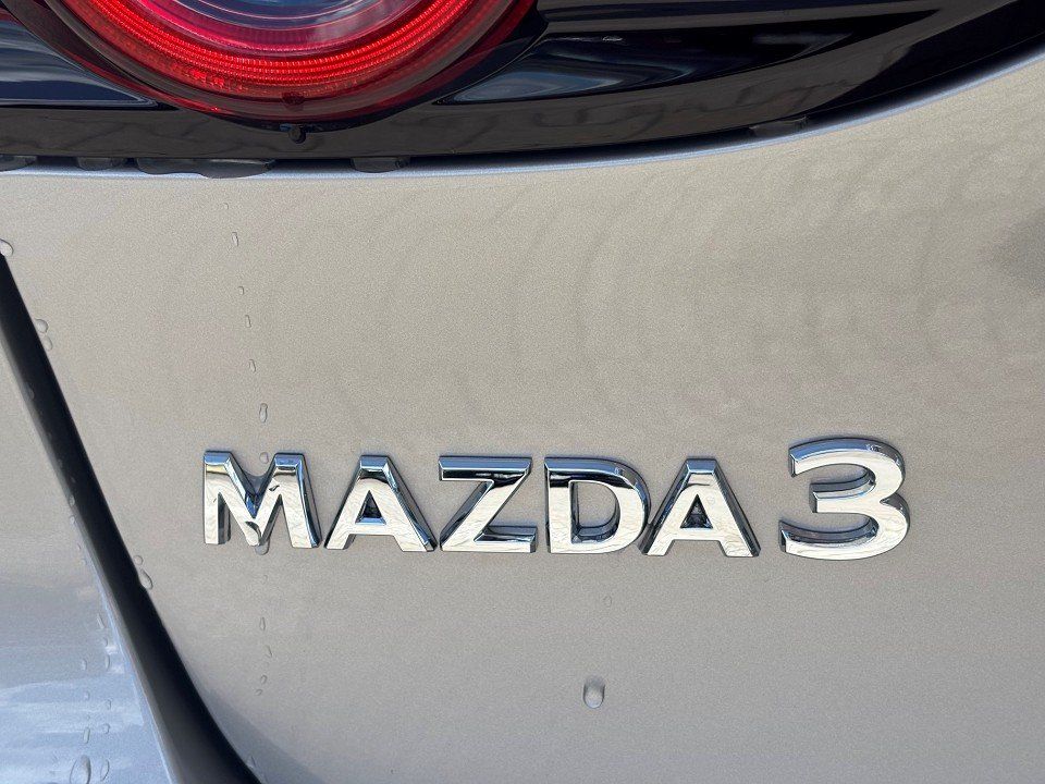 Mazda 3 2025