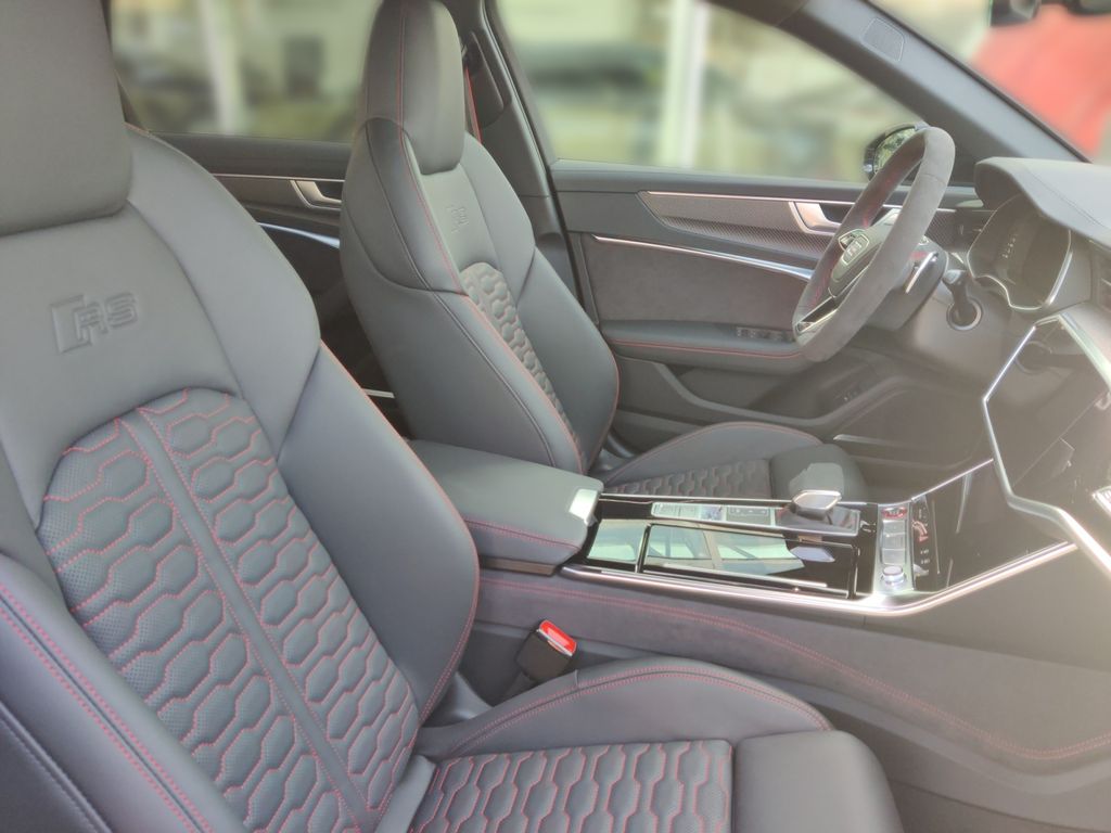 Audi RS6 2025