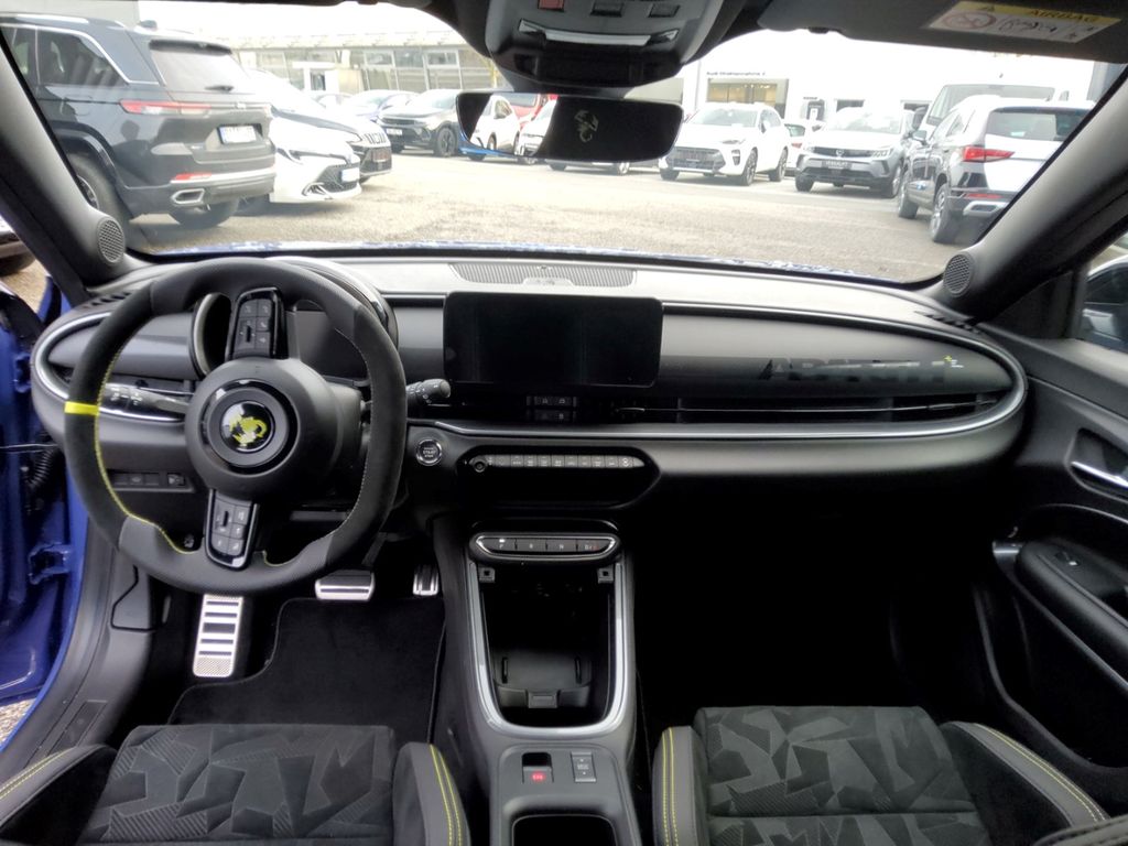 Abarth 600e 2025