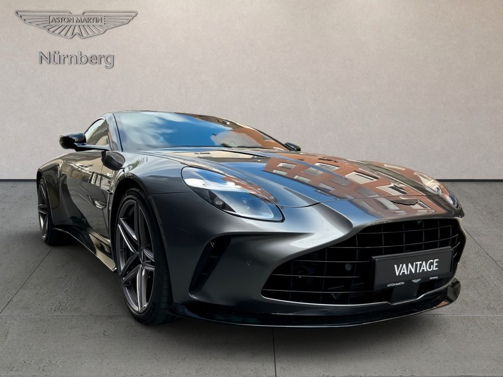 Aston Martin V8 Vantage 2024
