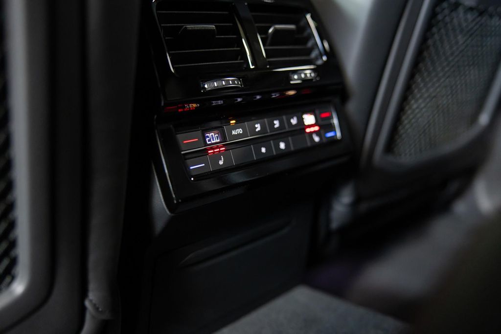 Volkswagen Touareg 2025