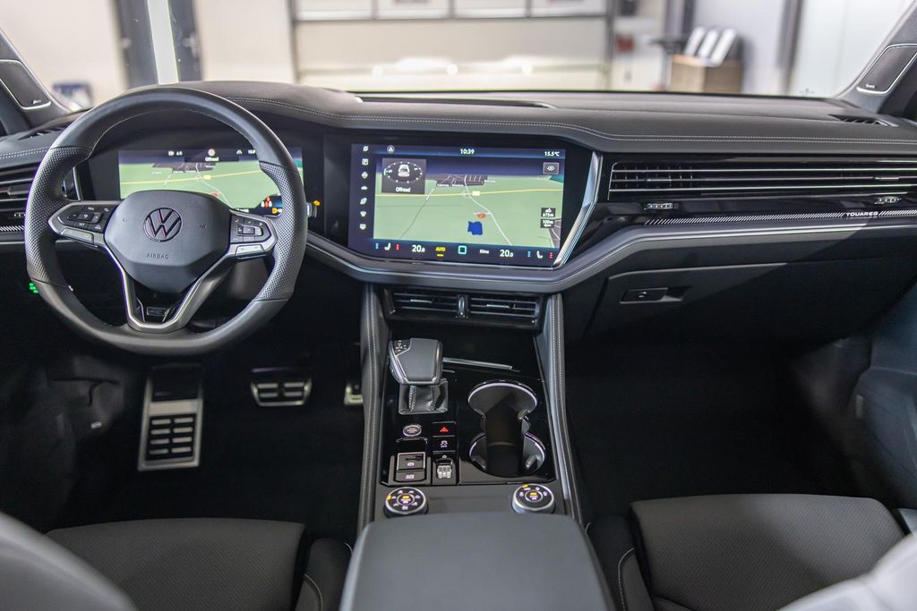 Volkswagen Touareg 2025
