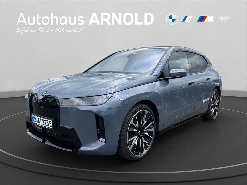 BMW iX 2025
