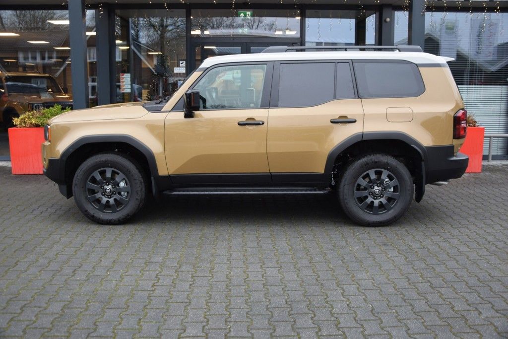 Toyota Land Cruiser 2024