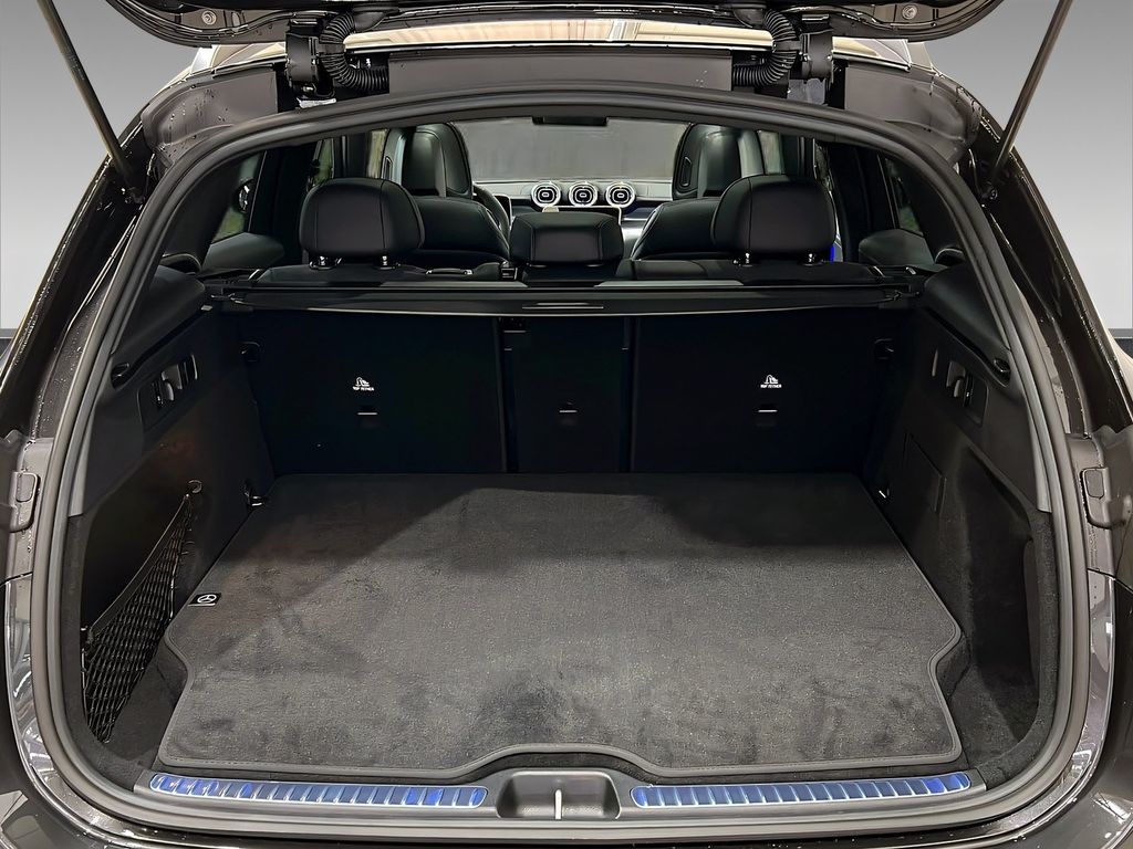 Mercedes-Benz GLC 300 2025