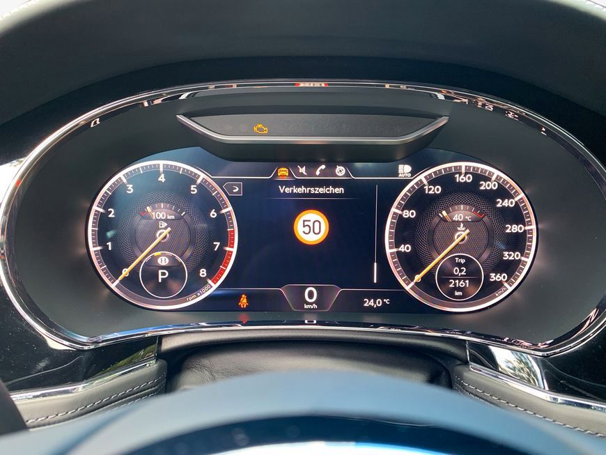 Bentley Continental GTC 2024