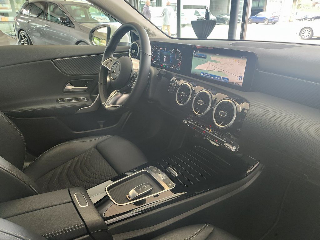 Mercedes-Benz A 250 2023