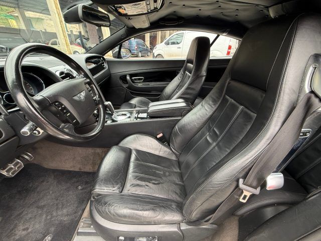 Bentley Continental GT 2004