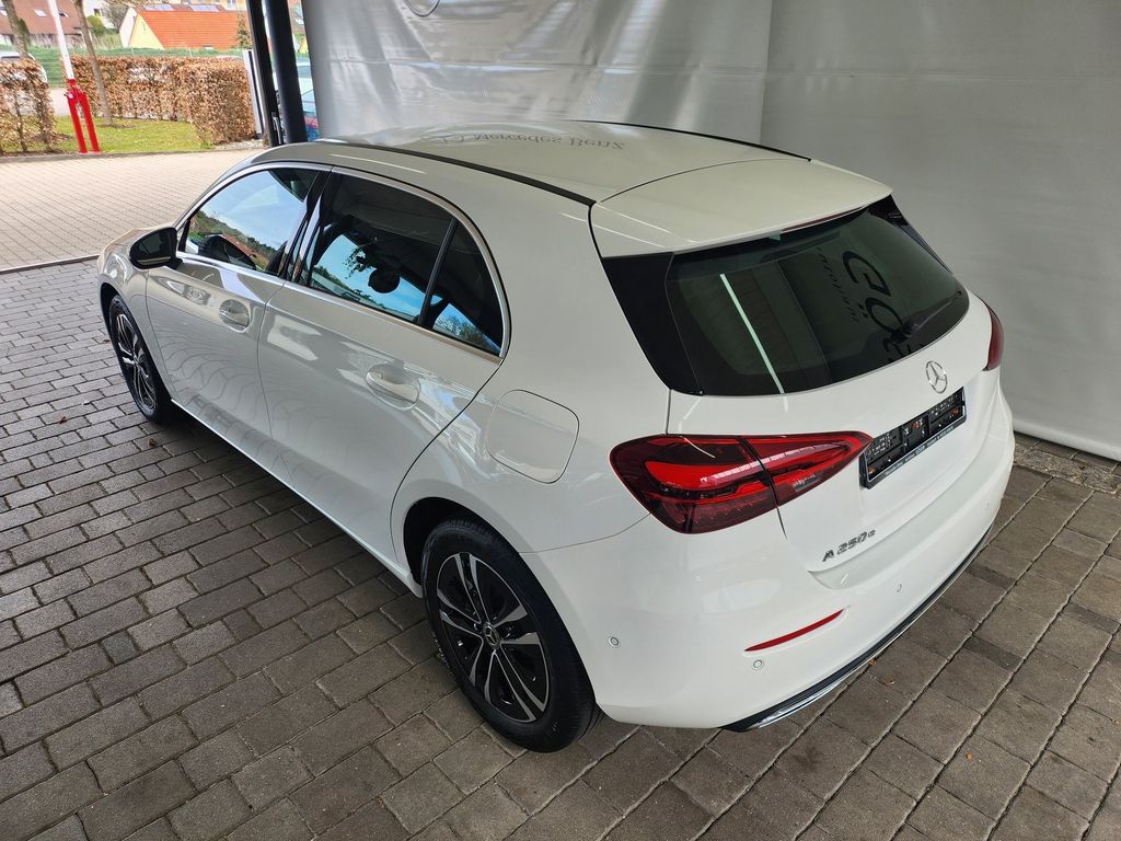 Mercedes-Benz A 250 2023