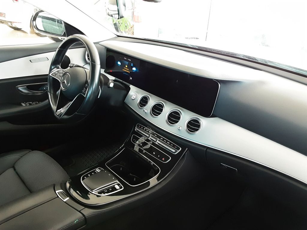 Mercedes-Benz E 220 2021