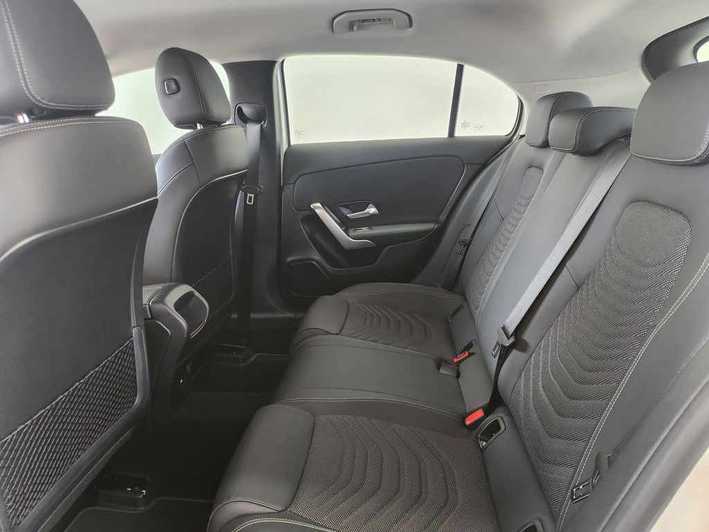 Mercedes-Benz A 250 2023