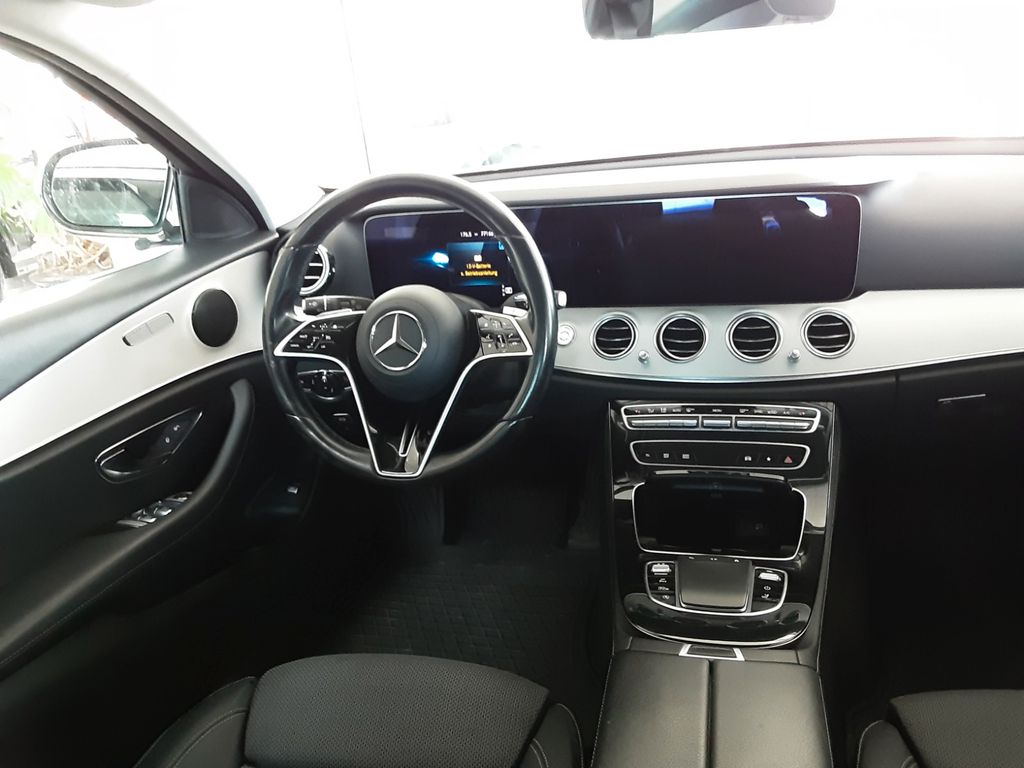 Mercedes-Benz E 220 2021
