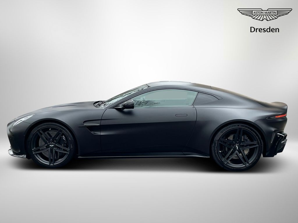 Aston Martin V8 Vantage 2024