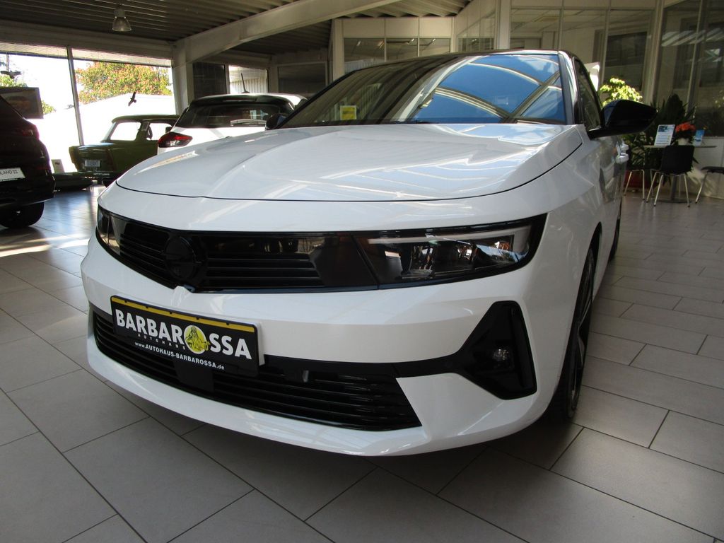 Opel Astra 2024