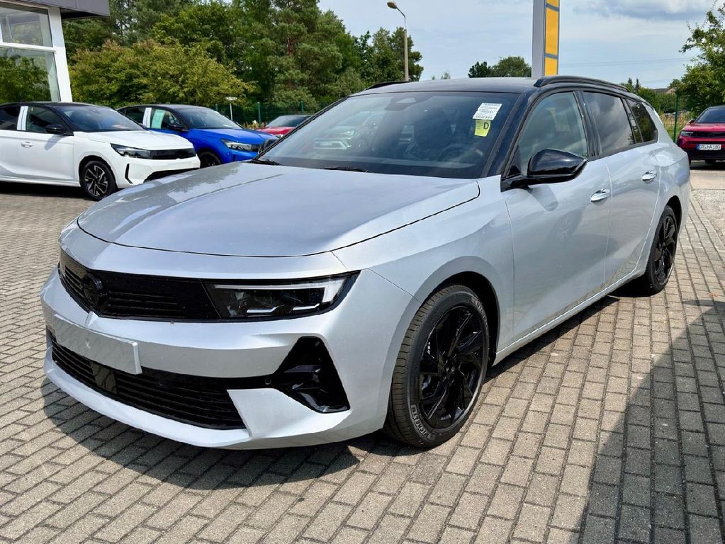 Opel Astra 2025