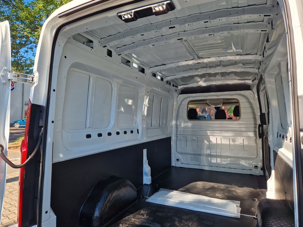 Maxus Deliver 9 2024