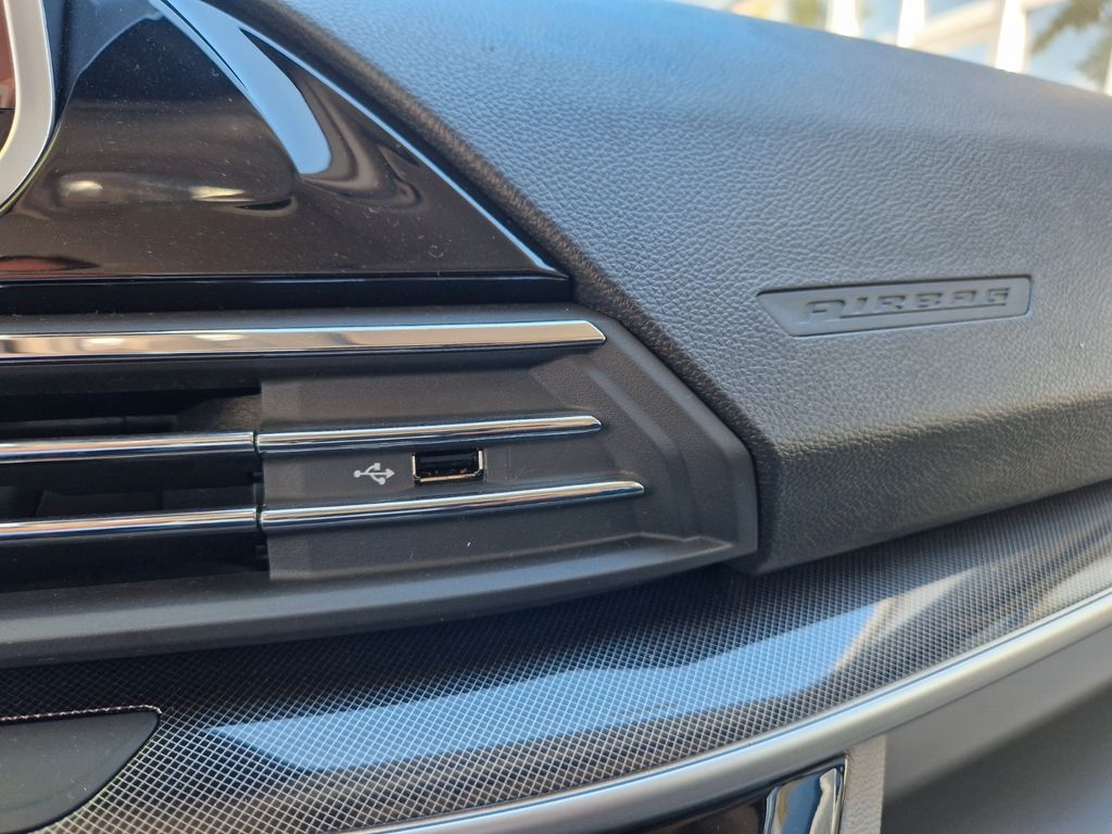 Maxus Deliver 9 2024