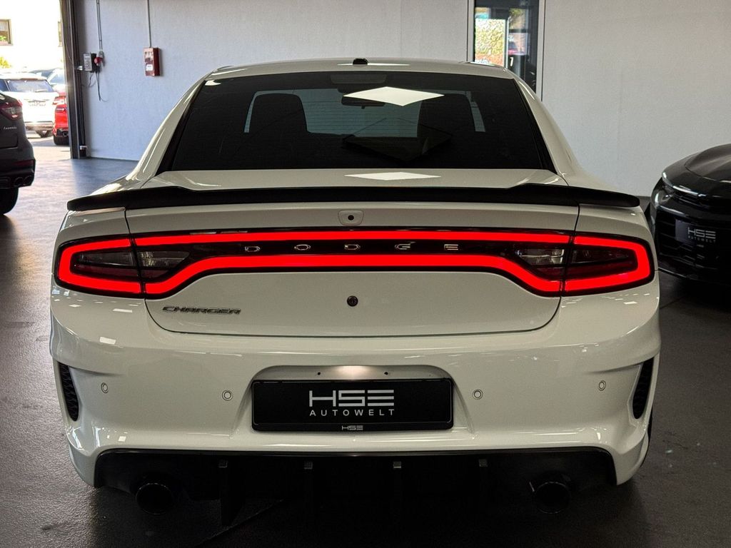 Dodge Charger 2021