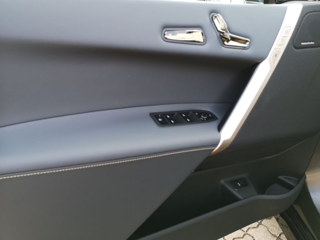 BMW iX 2023