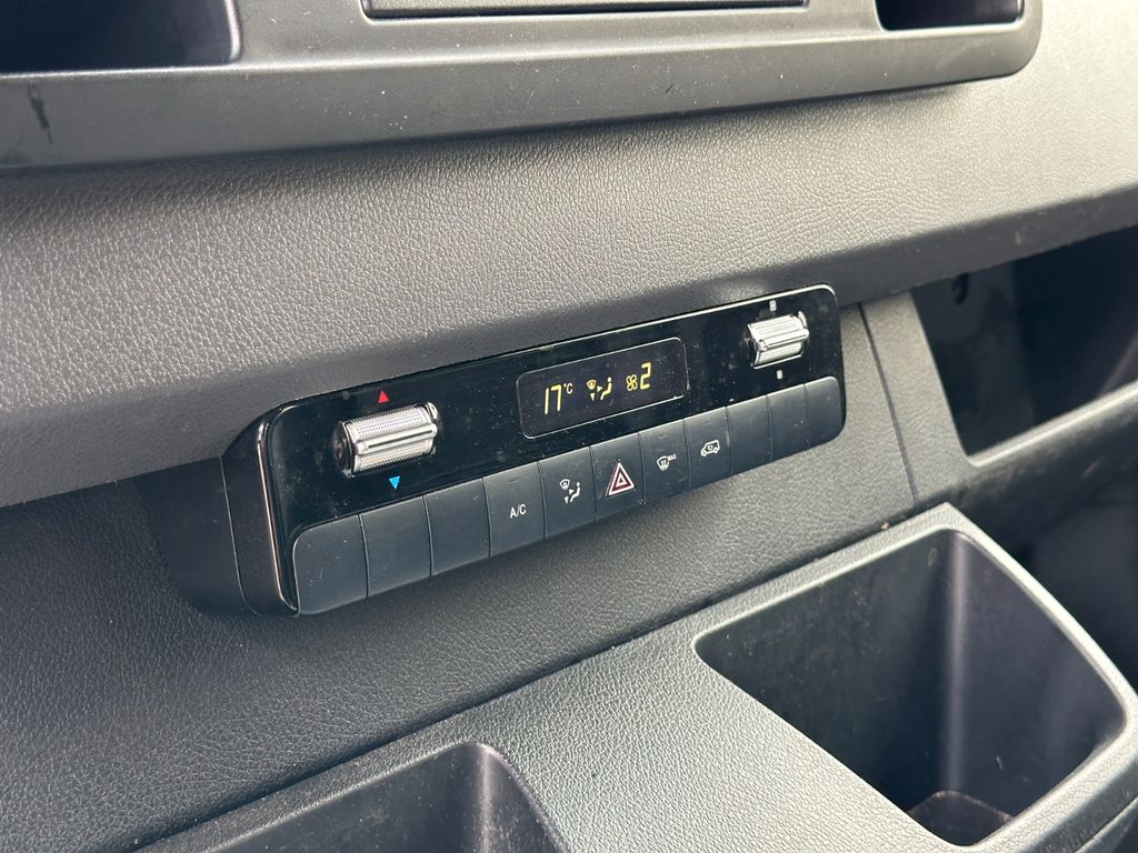 Mercedes-Benz eSprinter 2022