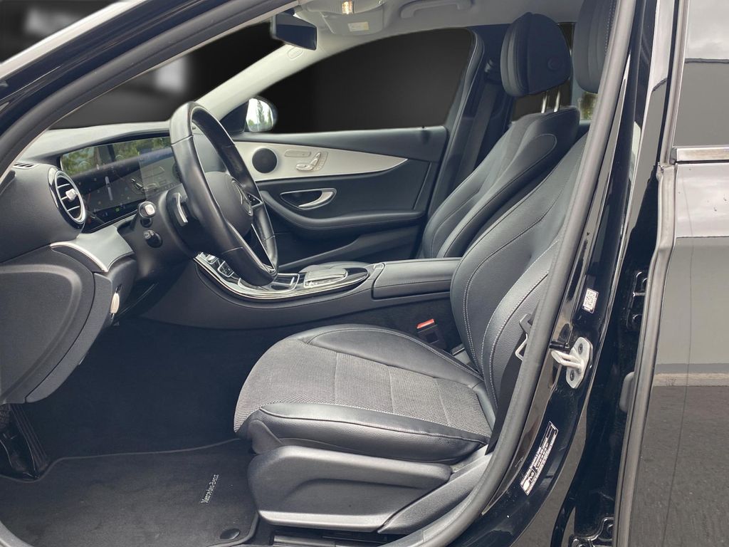 Mercedes-Benz E 300 2021