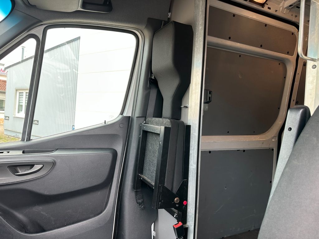 Mercedes-Benz eSprinter 2022