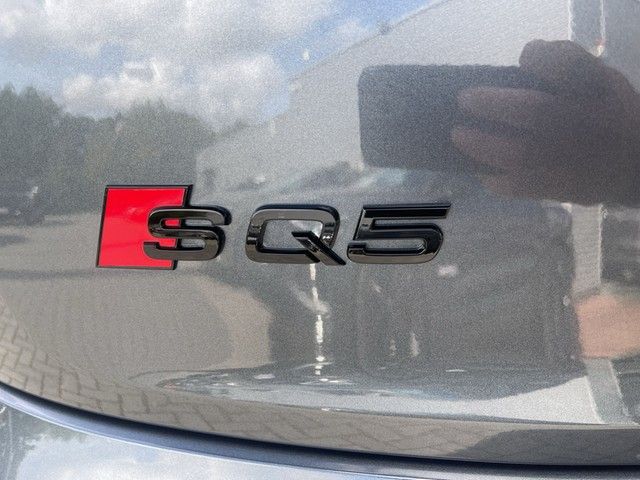 Audi SQ5 2025