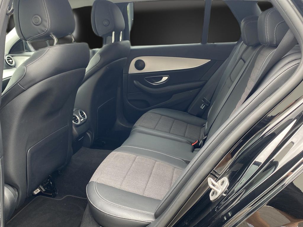 Mercedes-Benz E 300 2021