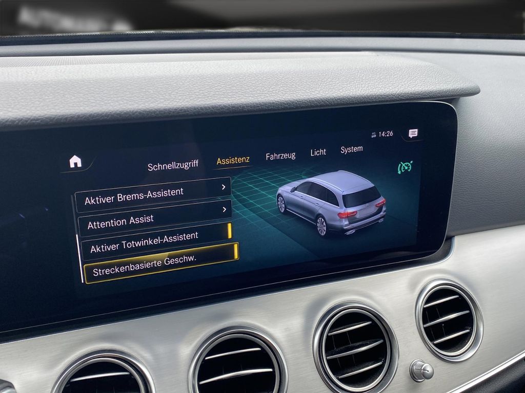 Mercedes-Benz E 300 2021