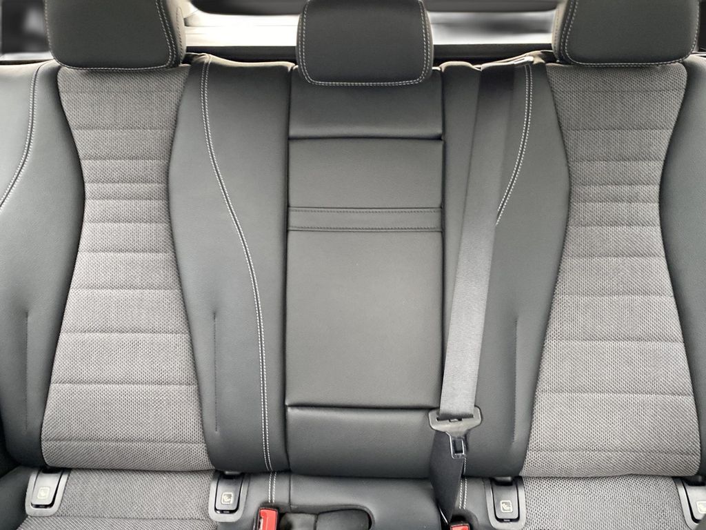 Mercedes-Benz E 300 2021