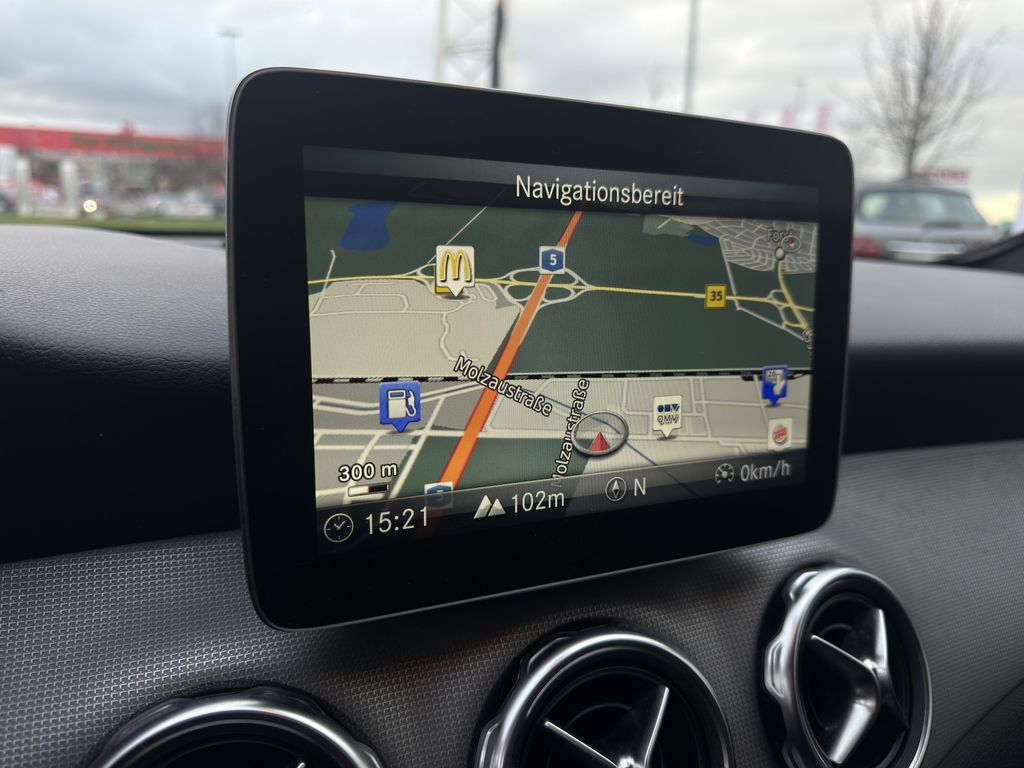 Mercedes-Benz GLA 220 2019