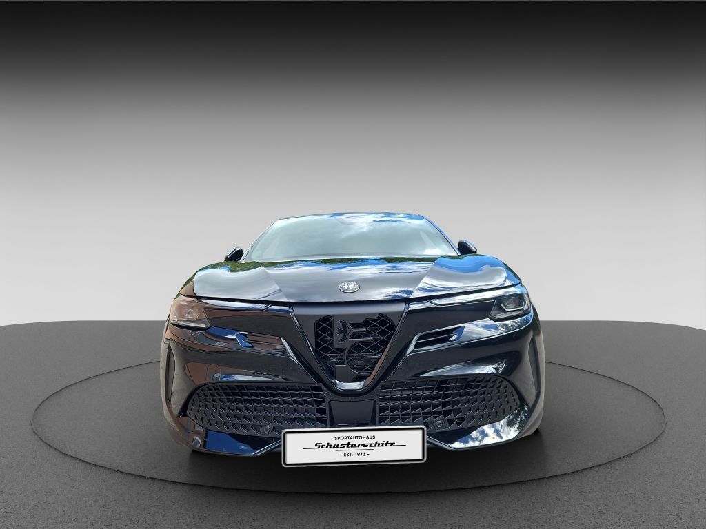 Alfa Romeo Junior 2025