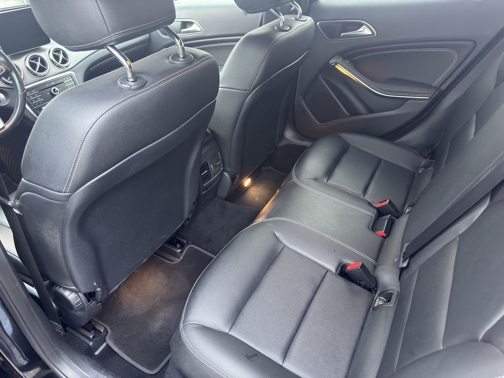 Mercedes-Benz GLA 220 2019