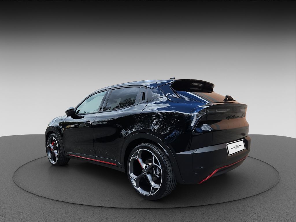 Alfa Romeo Junior 2025