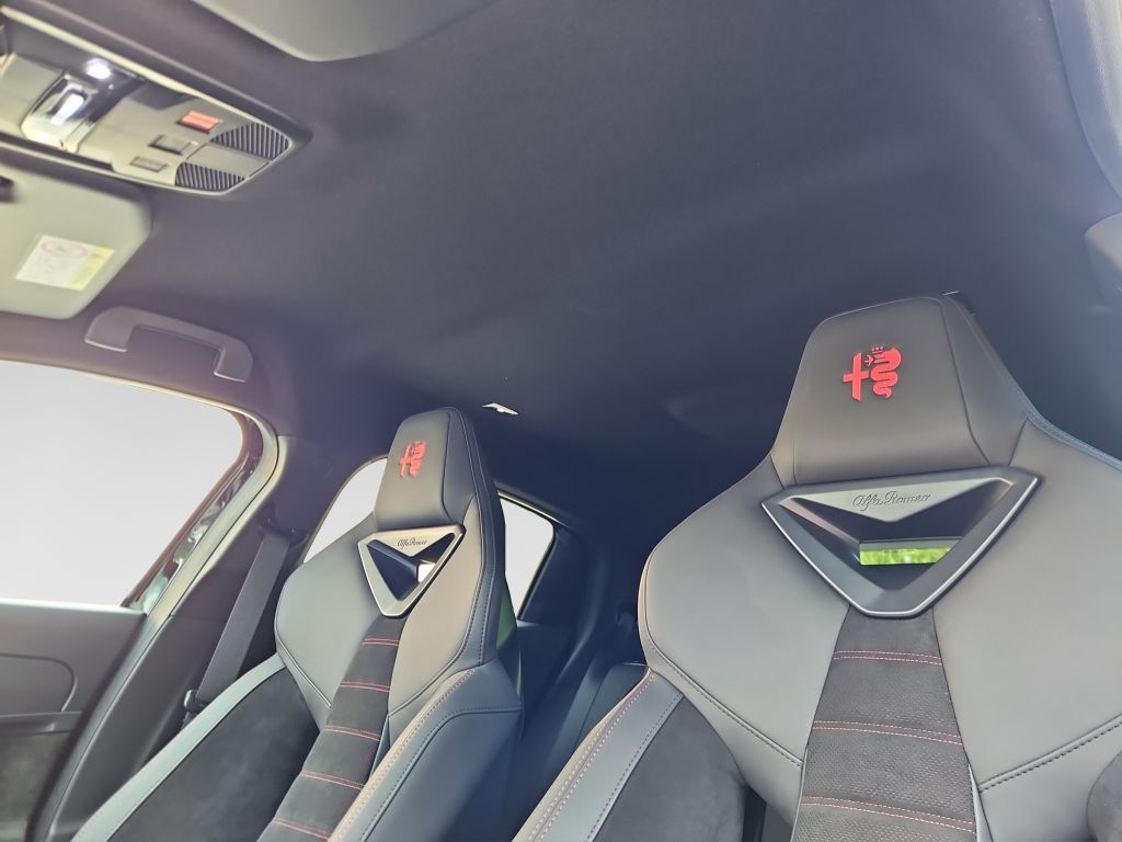 Alfa Romeo Junior 2025