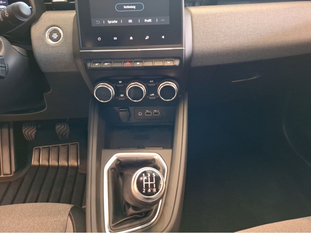 Mitsubishi Colt 2025