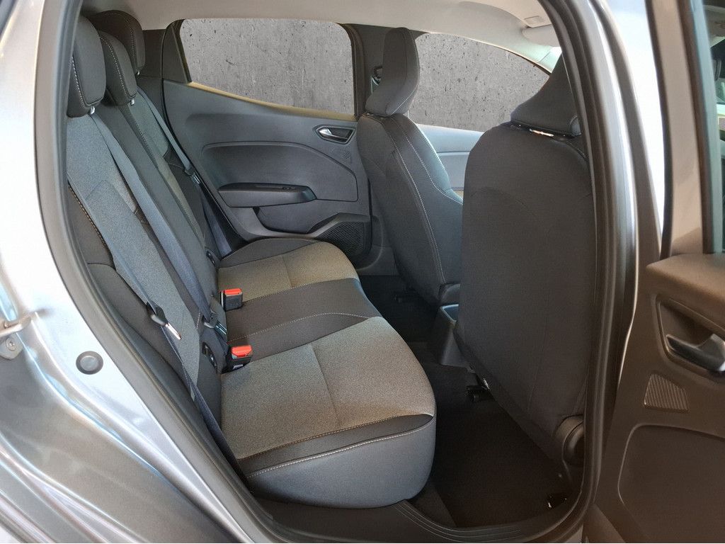 Mitsubishi Colt 2025